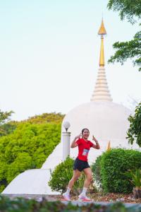 ไม้หลักพัน ฝีมือหลักร้อย