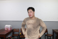 ຫນຶ່ງ / ມີ້